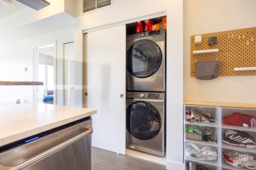 309-10033 River Drive, Richmond, BC 