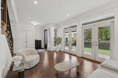 4-651 W 14Th St, North Vancouver, BC 