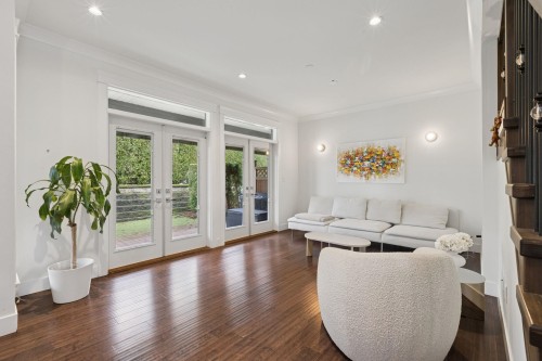 4-651 W 14Th St, North Vancouver, BC 