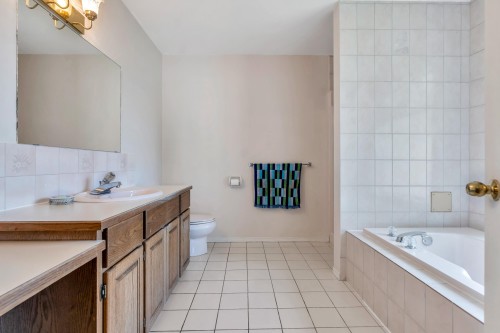 1859 Walnut Crescent, Coquitlam, BC 