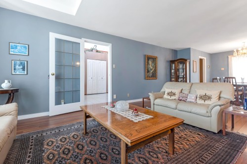 1859 Walnut Crescent, Coquitlam, BC 