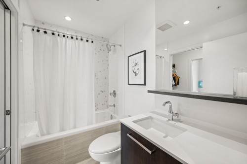 4102-567 Clarke Road, Coquitlam, BC 