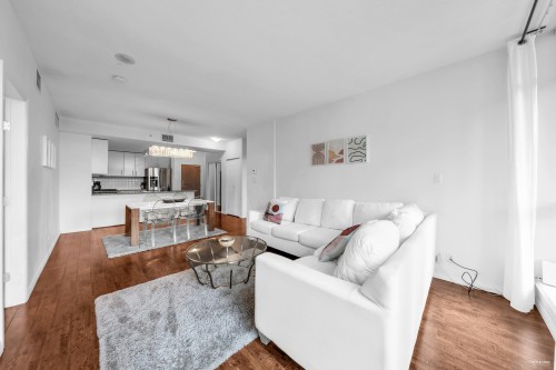 409-100 Esplanade Street E, North Vancouver, BC 