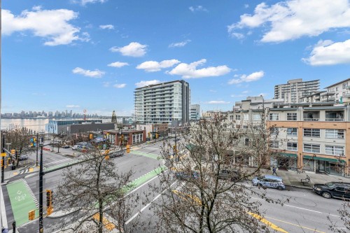 409-100 Esplanade Street E, North Vancouver, BC 