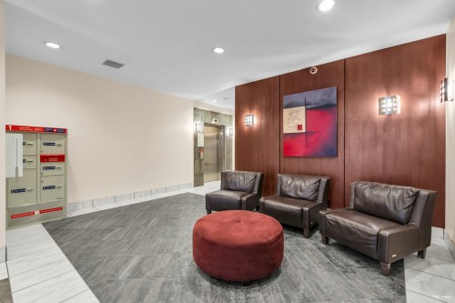 409-100 Esplanade Street E, North Vancouver, BC 