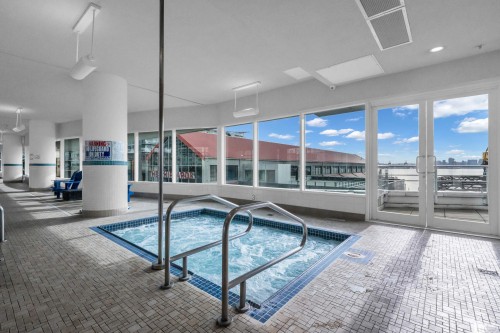 409-100 Esplanade Street E, North Vancouver, BC 