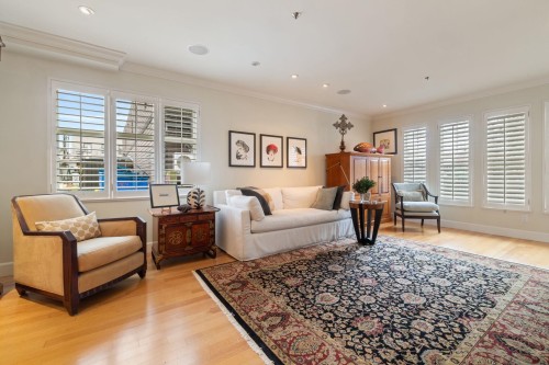 1730 Kitchener Street, Vancouver, BC 