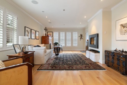 1730 Kitchener Street, Vancouver, BC 