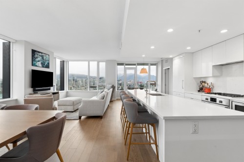 909-2888 Cambie Street, Vancouver, BC 