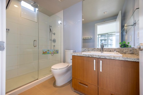 2002 1155 The High St, Coquitlam, BC 