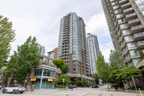 2002 1155 The High St, Coquitlam, BC 