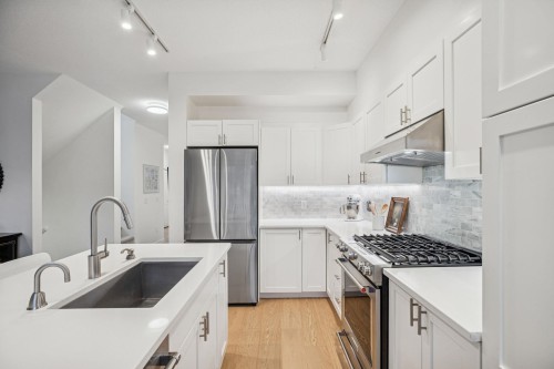 117-2200 Panorama Drive, Port Moody, BC 