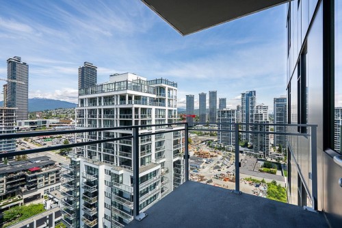 2101-4433 Alaska Street, Burnaby, BC 