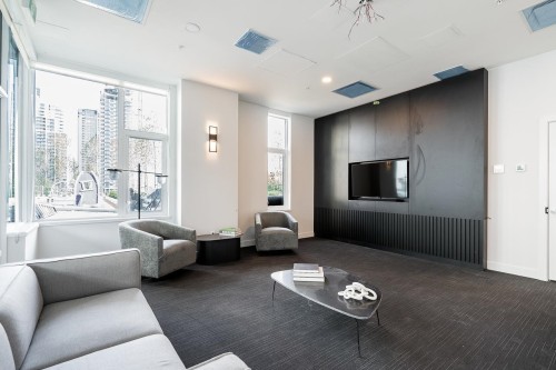 2101-4433 Alaska Street, Burnaby, BC 