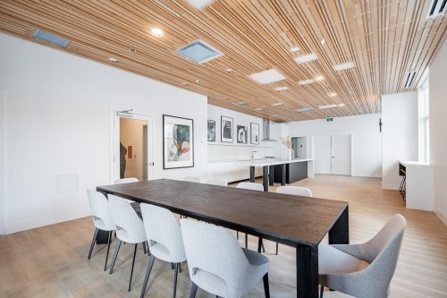 2101-4433 Alaska Street, Burnaby, BC 