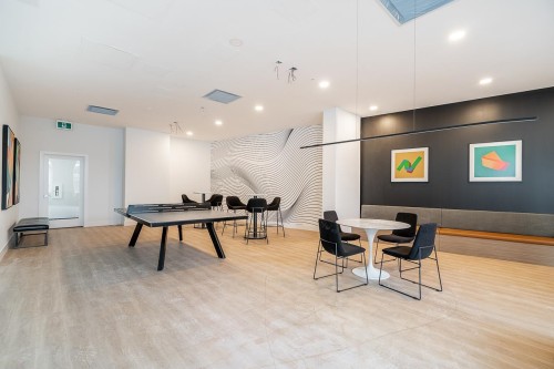 2101-4433 Alaska Street, Burnaby, BC 