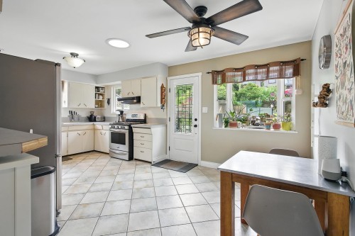 2317 St George Street, Port Moody, BC 