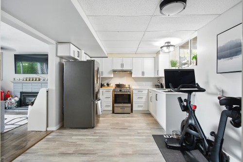 2317 St George Street, Port Moody, BC 