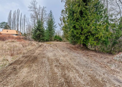 12041 256Th Street Street, Maple Ridge, BC 