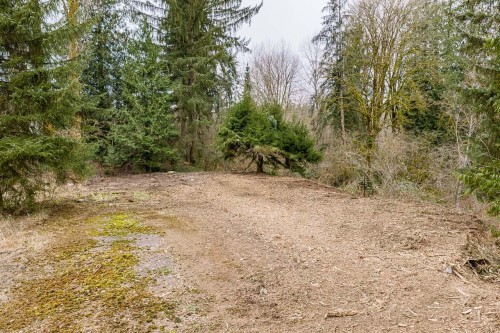 12041 256Th Street Street, Maple Ridge, BC 