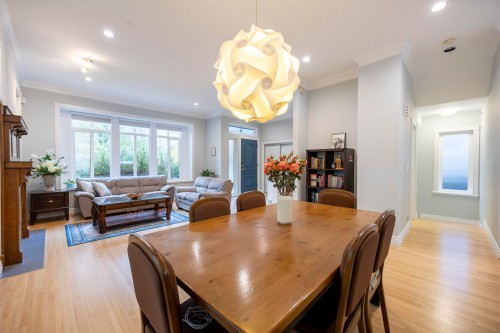 4203 14Th Avenue W, Vancouver, BC 