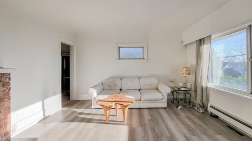 1515 Eighth Avenue, New Westminster, BC 