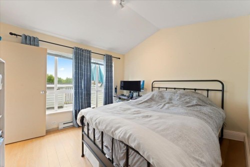 6878 Village Green, Burnaby, BC 