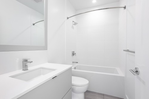 2702-2351 Beta Avenue, Burnaby, BC 