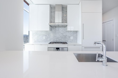 2702-2351 Beta Avenue, Burnaby, BC 