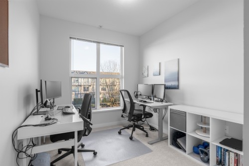 228-9551 Alexandra Road, Richmond, BC 