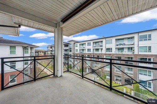 413-9388 Mckim Way, Richmond, BC 