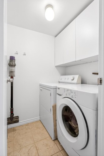 318-1500 Pendrell Street, Vancouver, BC 