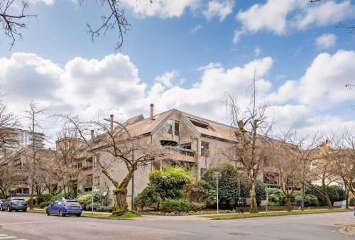 318-1500 Pendrell Street, Vancouver, BC 