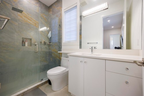 6549 Portland Street, Burnaby, BC 