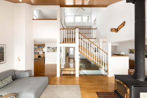 10339 Sunshine Coast Highway, Halfmoon Bay, BC 