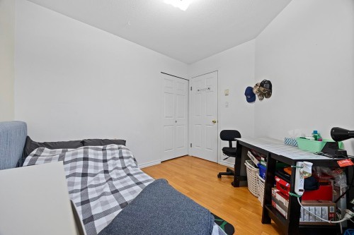 207-3628 Rae Avenue, Vancouver, BC 