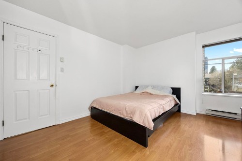 207-3628 Rae Avenue, Vancouver, BC 