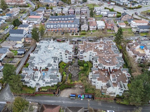 207-3628 Rae Avenue, Vancouver, BC 