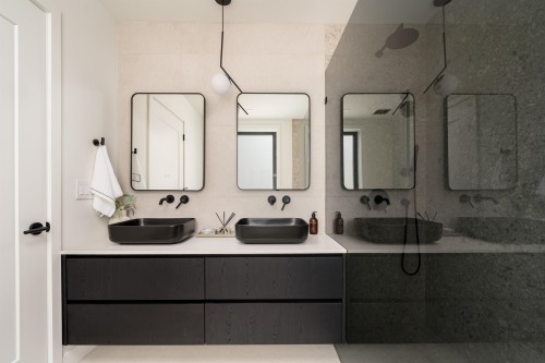 836 64Th Avenue W, Vancouver, BC 