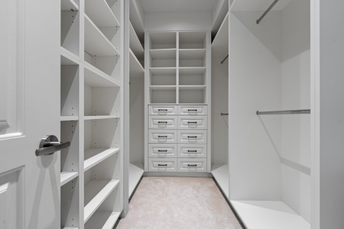 3981 35Th Avenue W, Vancouver, BC 