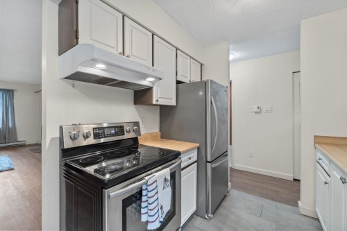 4208 Garden Grove Drive, Burnaby, BC 