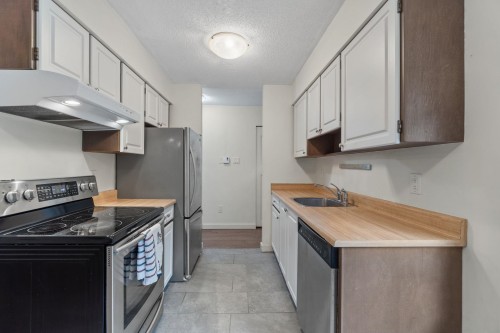 4208 Garden Grove Drive, Burnaby, BC 