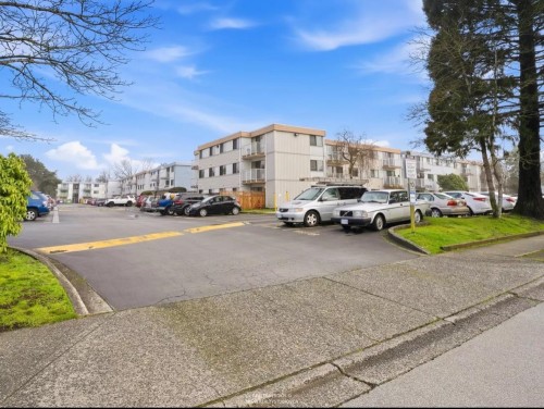 305-7180 Lindsay Road, Richmond, BC 