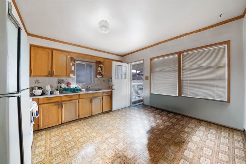 2616 Venables Street, Vancouver, BC 