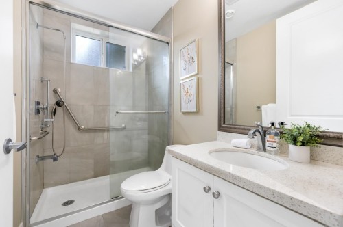 5828 Quebec Street, Vancouver, BC 