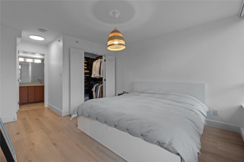 1102-4400 Buchanan Street, Burnaby, BC 