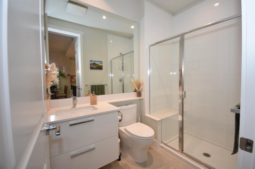 229-5535 Admiral Way, Delta, BC 