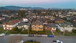 7622 2nd Street  Burnaby, BC V3N 3R8