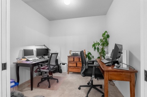 221-12873 Railway Avenue, Richmond, BC 