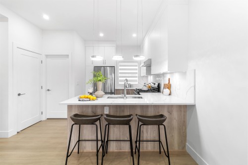 2-22551 Westminster Highway, Richmond, BC 